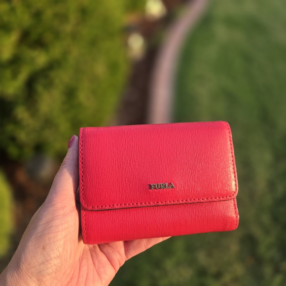 Furla Pink Women's Wallet - Picture 1 of 16